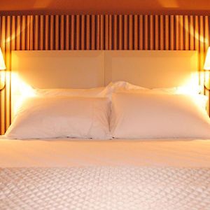 Kamer met een King Size Bed